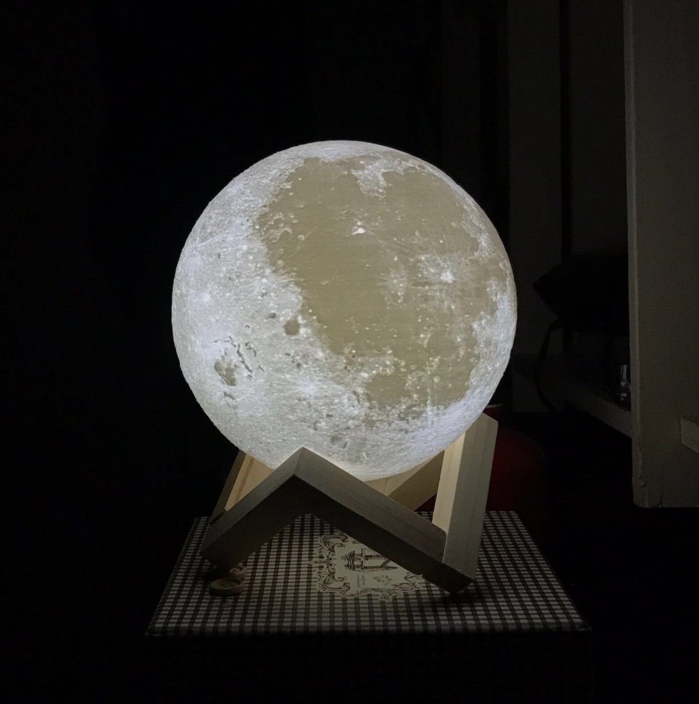 HYGO Moon Lamp