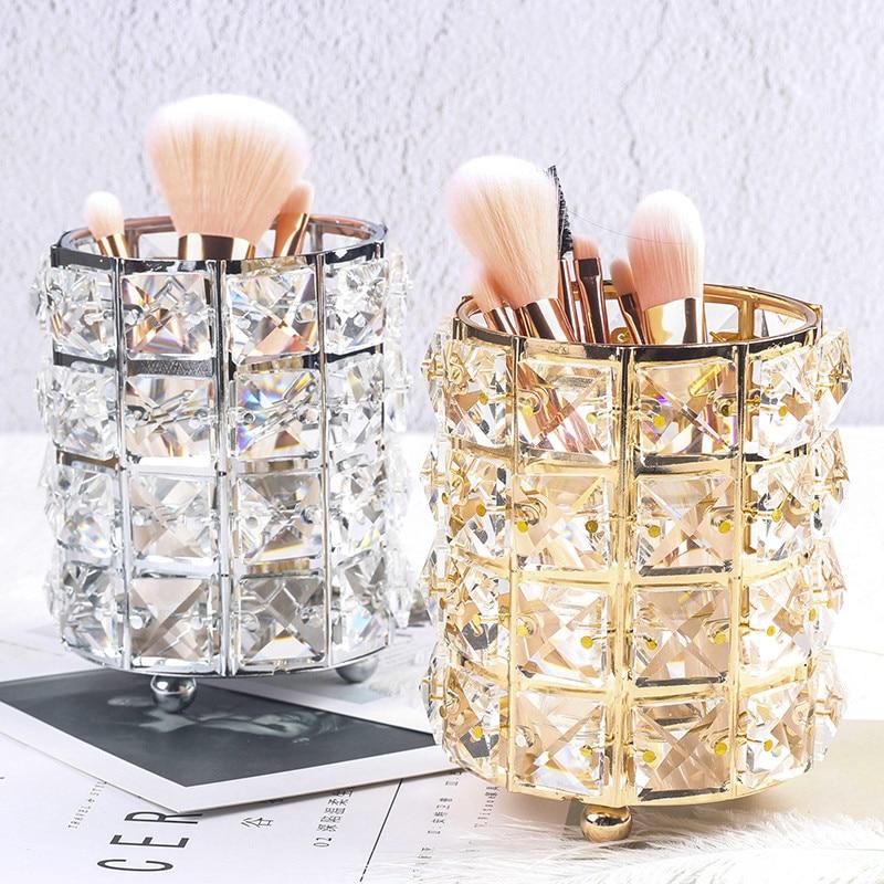 Luxurious Makeup Brush Organizer