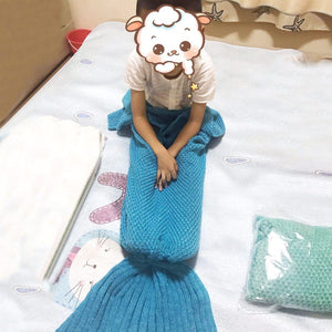 Mermaid Tail Kitted Blanket