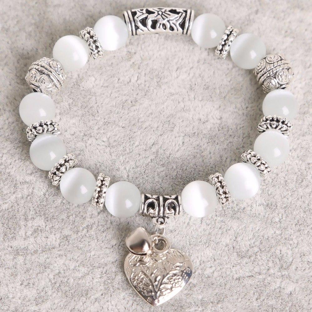 Cat Eye Bead Heart Bracelet