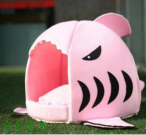 Sharky Buddy Bed