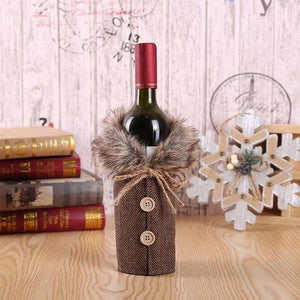 Cozy Christmas Wine Cover