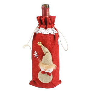 Cozy Christmas Wine Cover