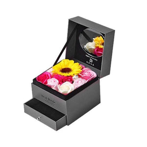 Romantic Rose Box